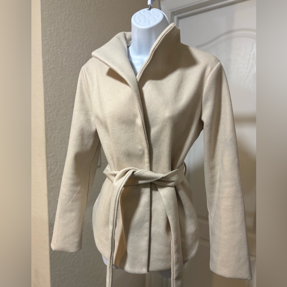 Women’s coat, size S